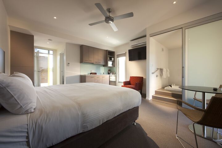 Room 8 of 47