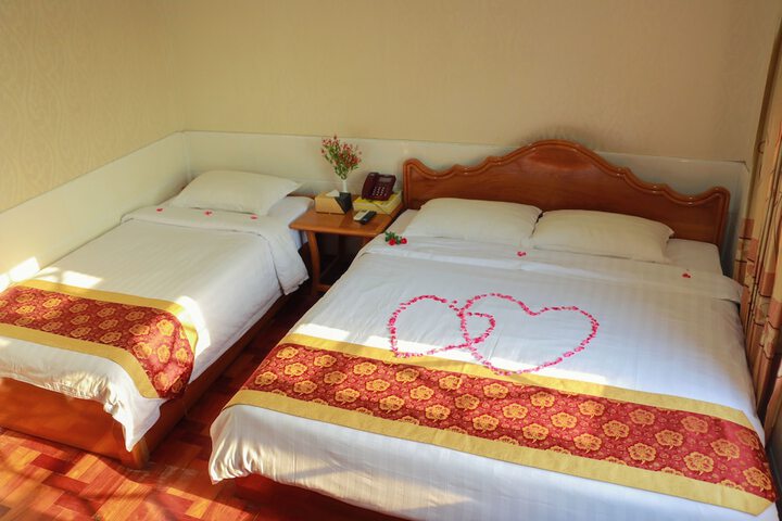 Room 15 of 35