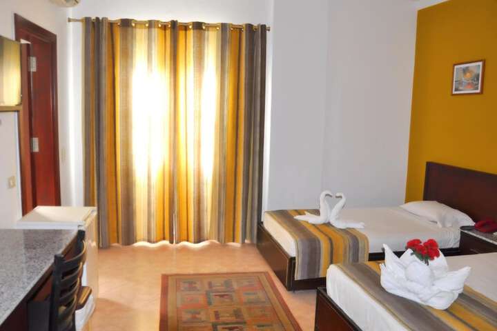 Room 14 of 111