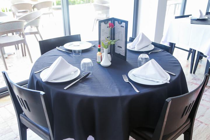 Dining 113 of 147