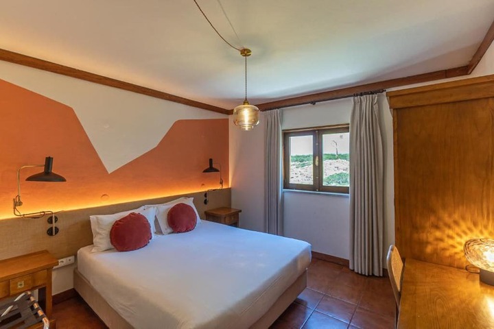 Room 17 of 21