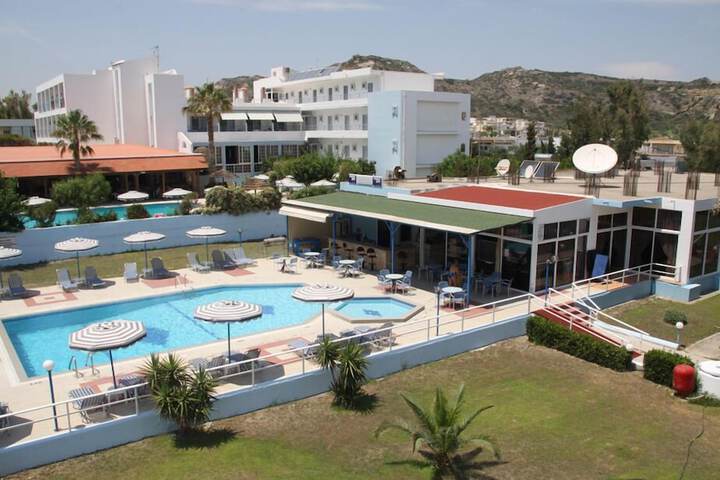 Pools & Facilities