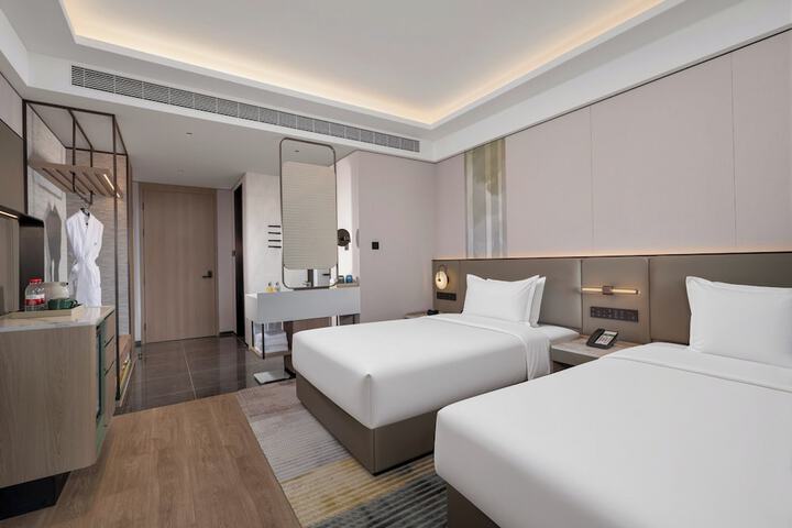 Room 6 of 59