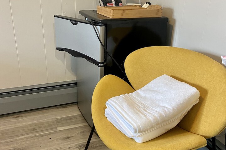Room 7 of 19