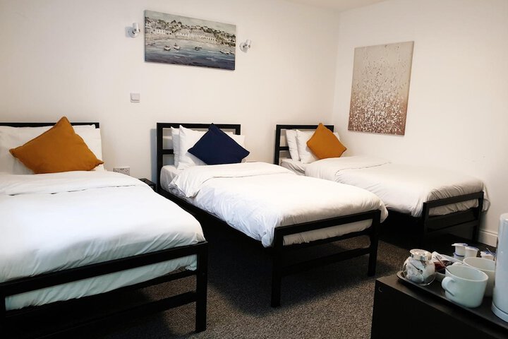 Room 20 of 39