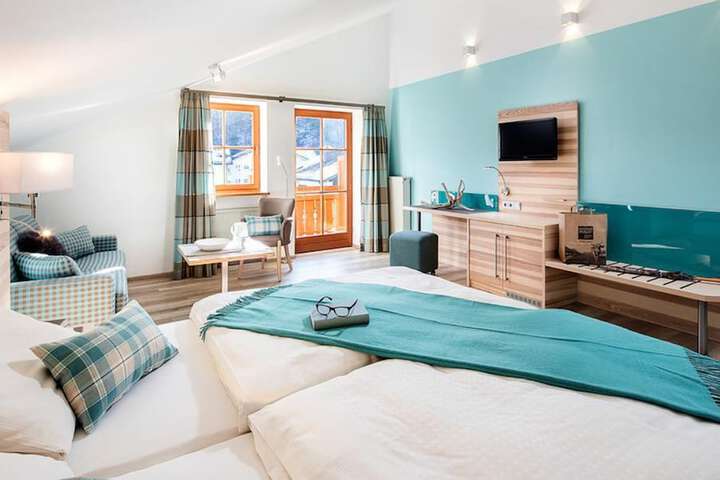 Room 4 of 39