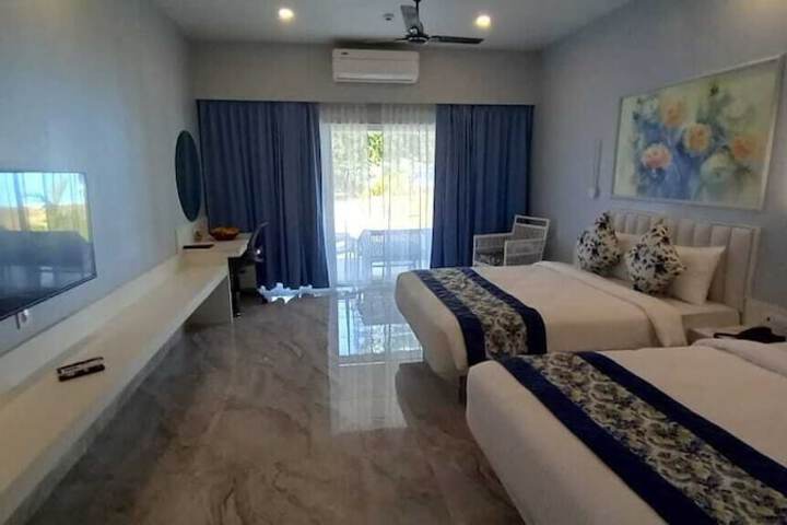 Room 6 of 54