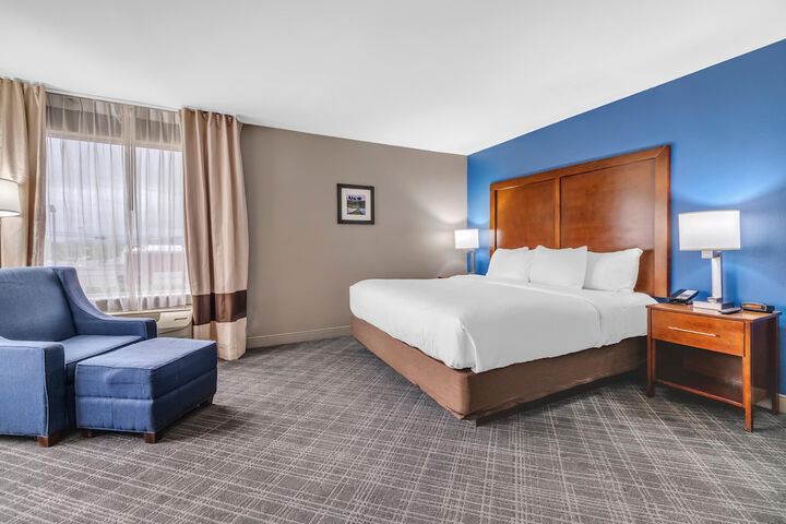 Room 42 of 83