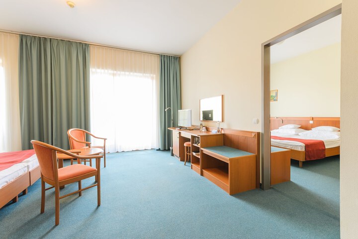 Room 9 of 51