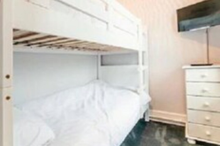 Room 19 of 24
