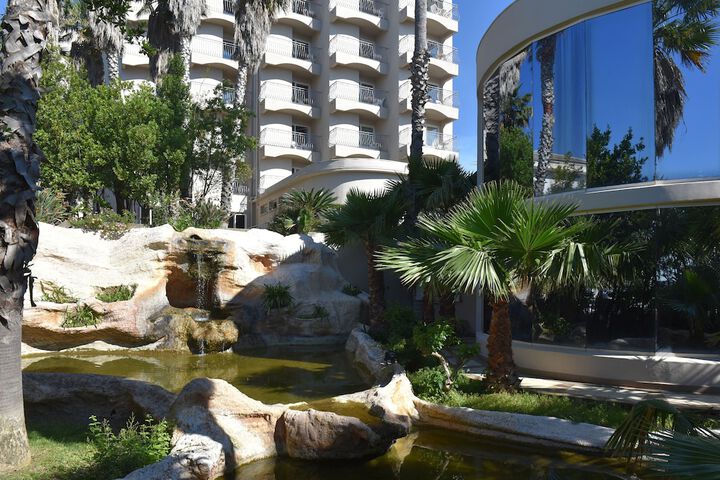 Hotel 83 of 87
