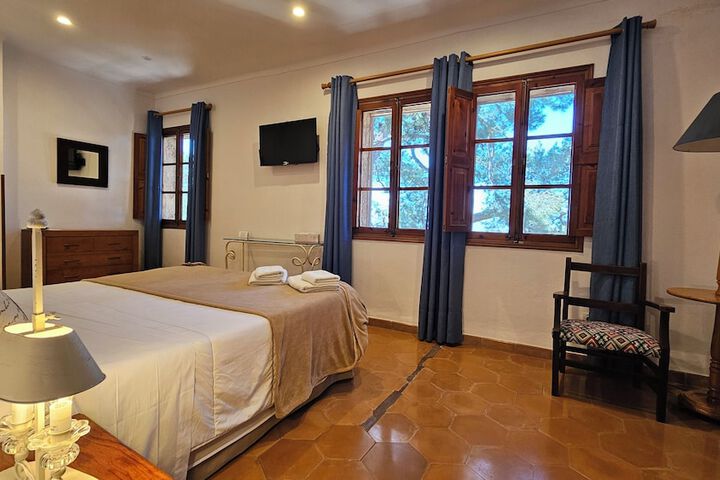 Room 42 of 105