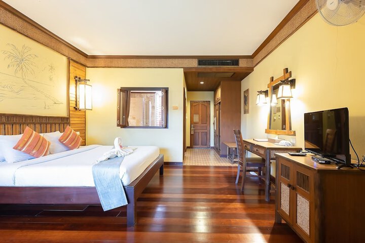 Room 8 of 75
