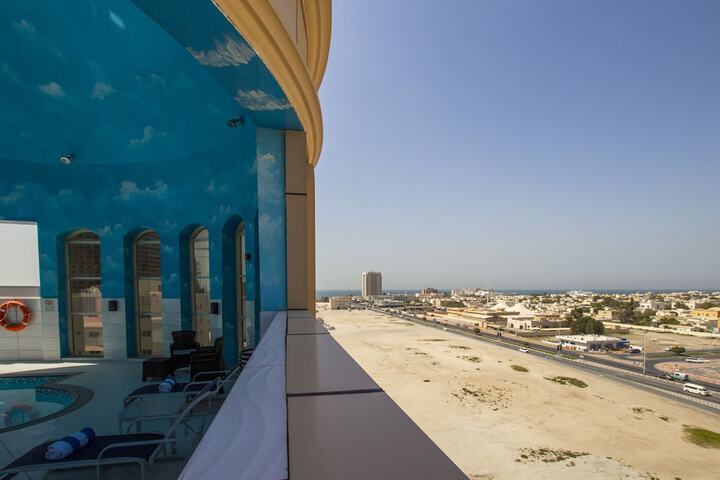 Hotel Exterior 43 of 43