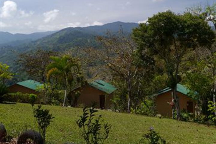 Sanchiri Mirador & Lodge