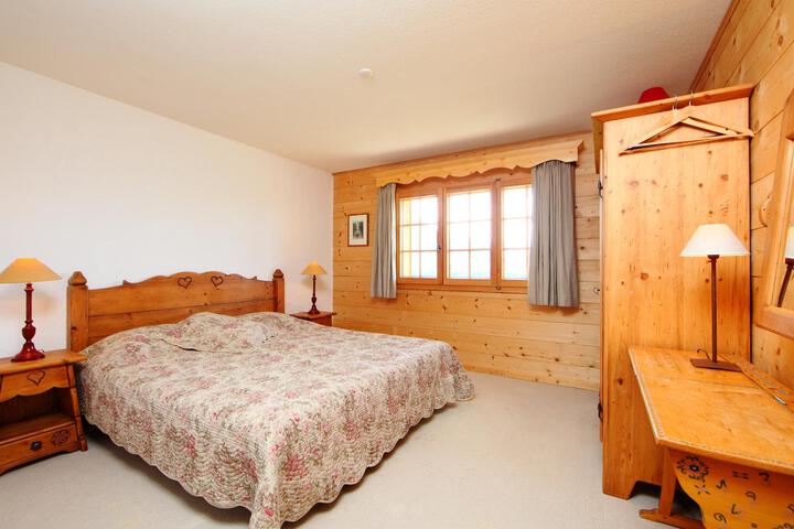 Room 16 of 17
