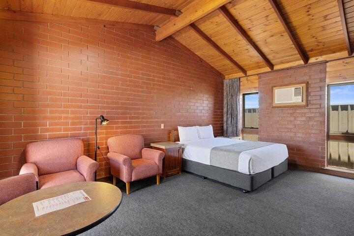Room 15 of 55