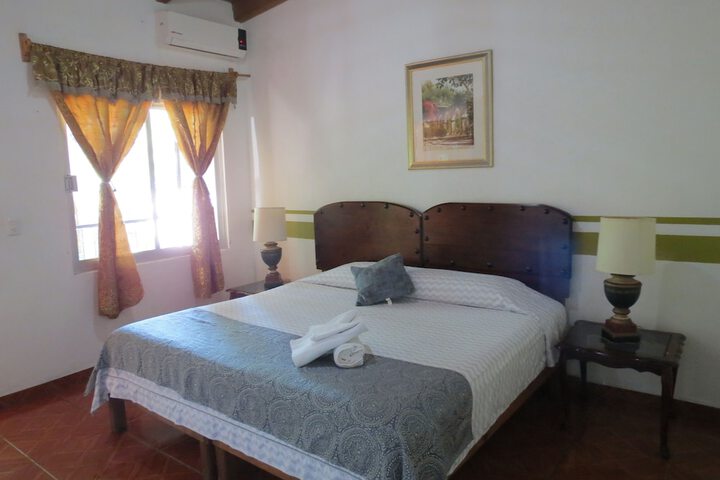 Room 82 of 174