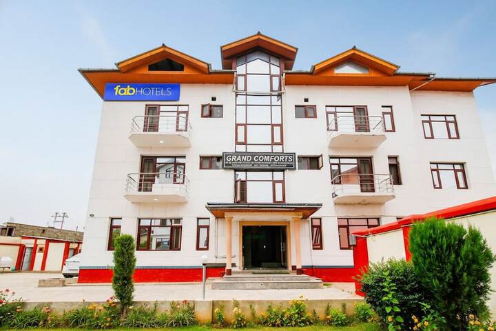 Fabhotel Grand Comforts