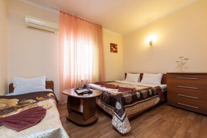 Room 30 of 47