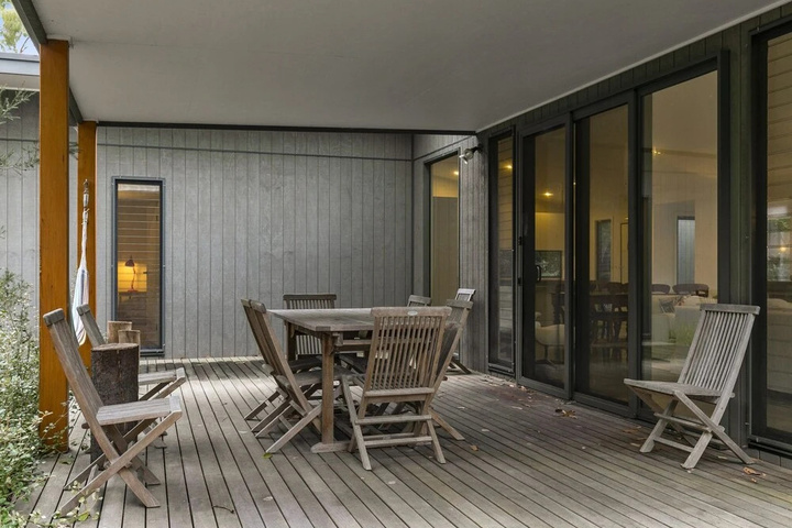 Terrace/Patio 6 of 12