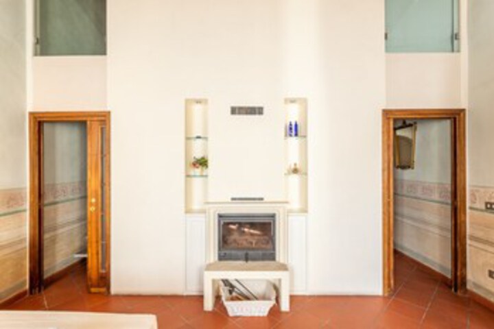Room 26 of 26