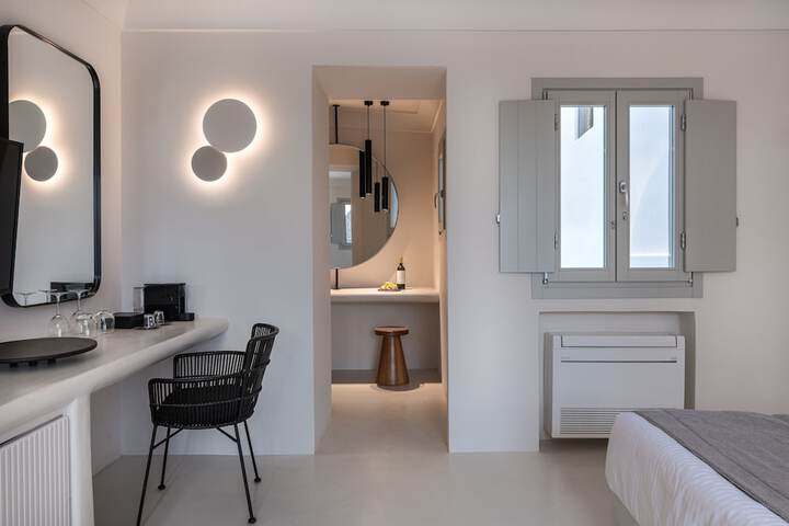 Room 113 of 154