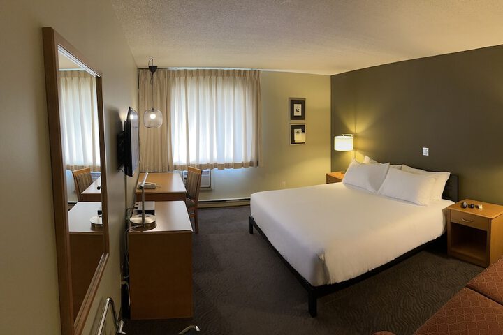 Room 6 of 21
