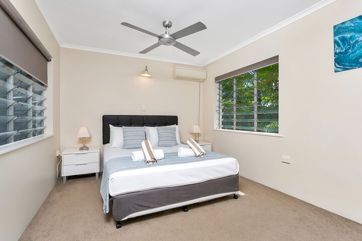 Room 5 of 60