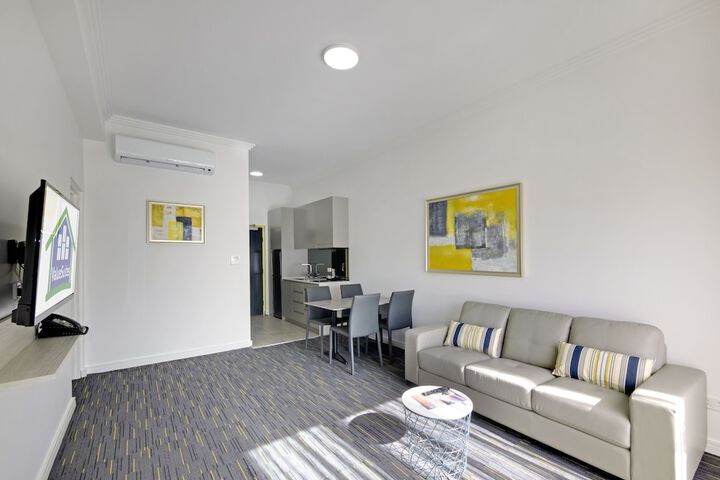 Room 35 of 59