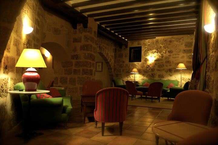 Lobby Entry