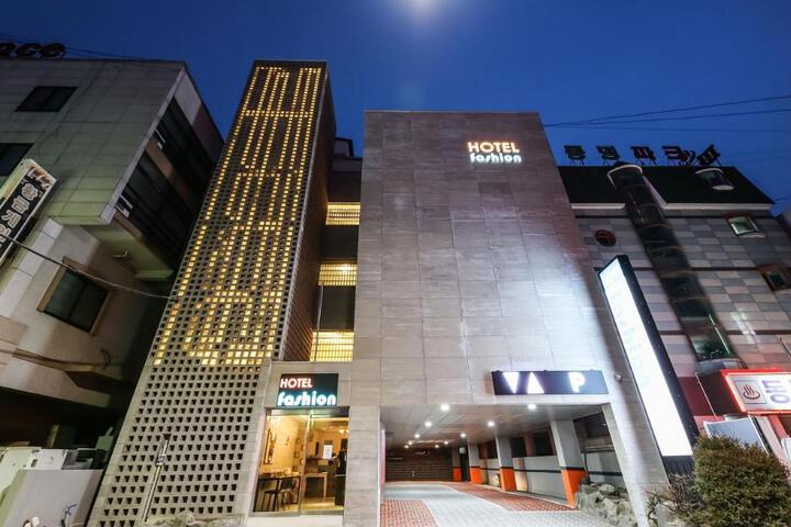 Gongju Hotel Fashion