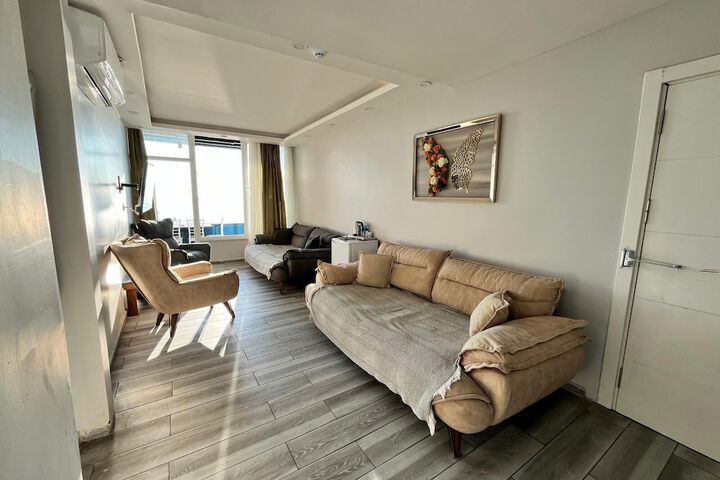 Room 5 of 49