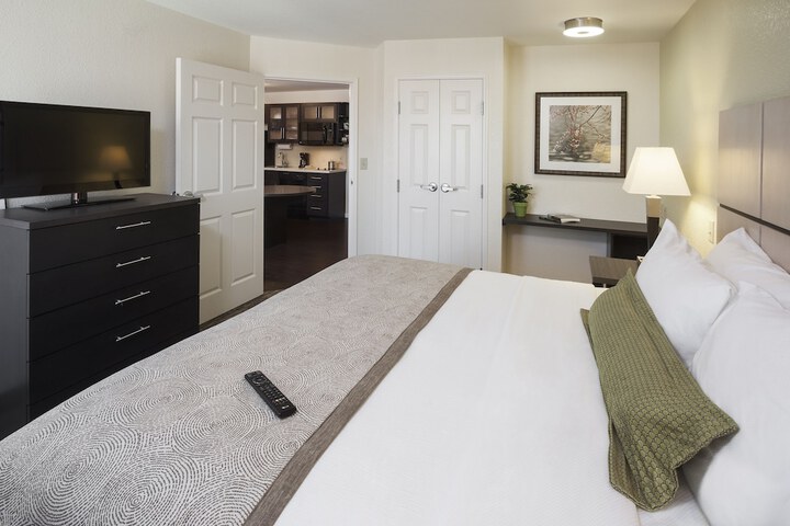 Room 21 of 53