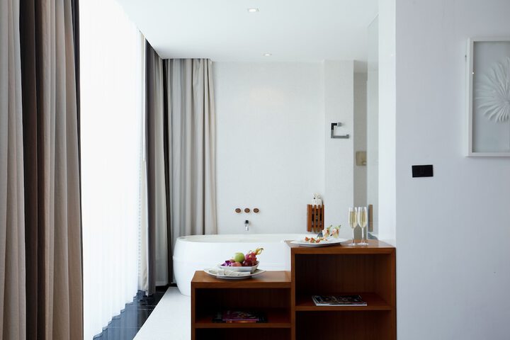 Room 114 of 188
