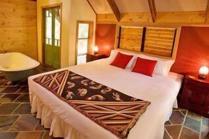 Room 2 of 22