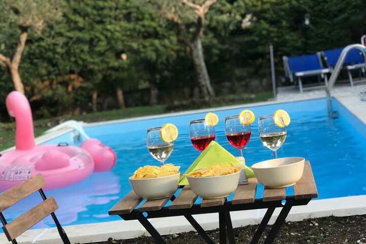 Pool Hotel