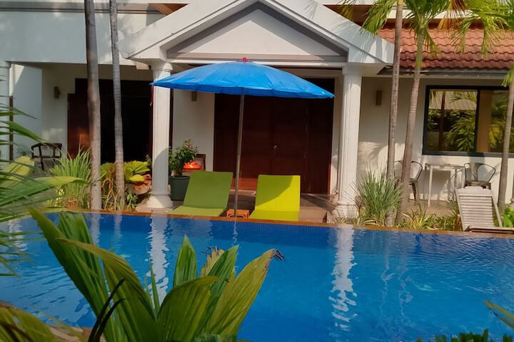 Pool 53 of 62