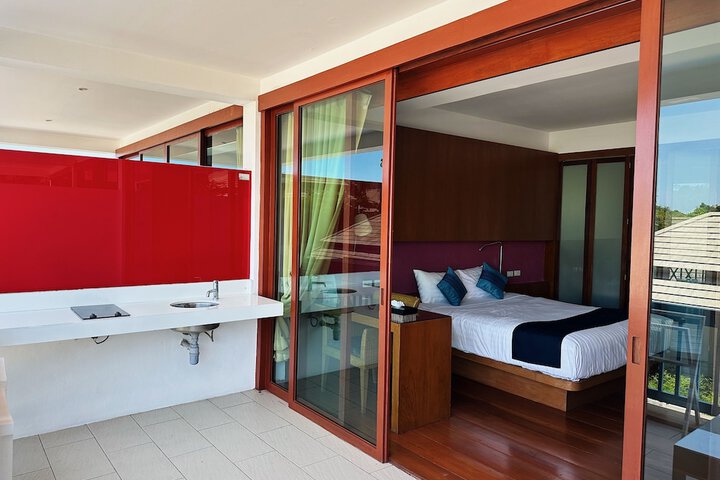 Room 27 of 160