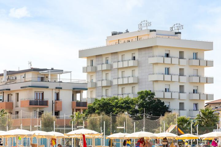 Hotel 114 of 121
