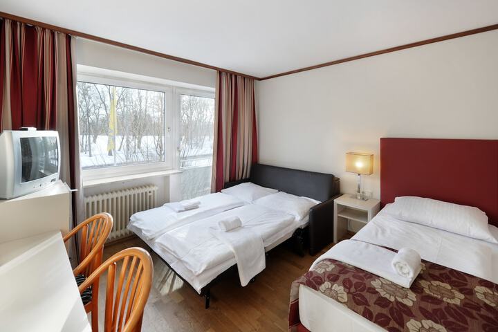 Room 26 of 60