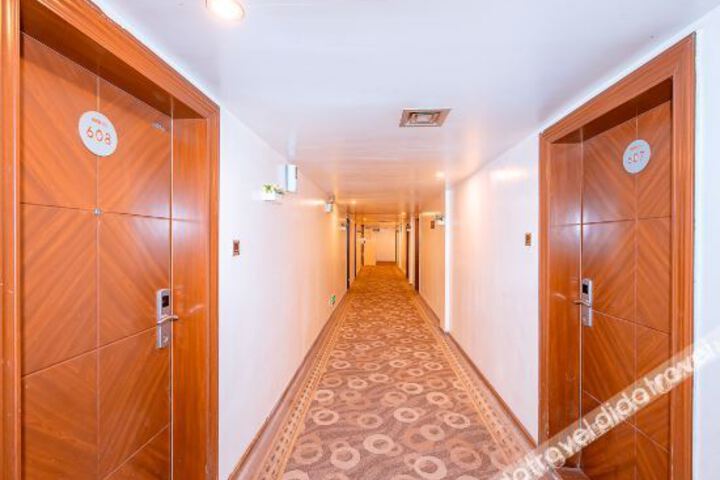 Hotel Interior 23 of 64