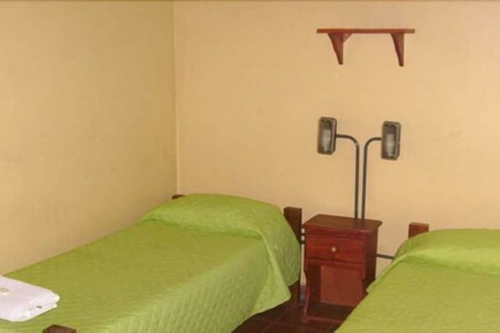 Room 3 of 39