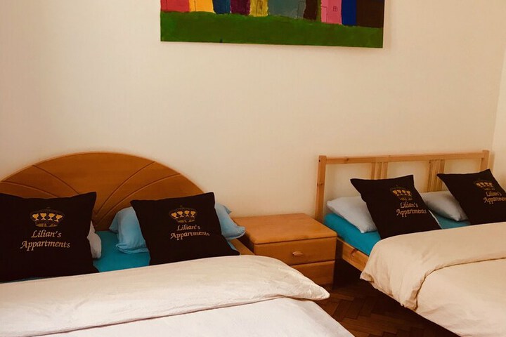 Room 4 of 26