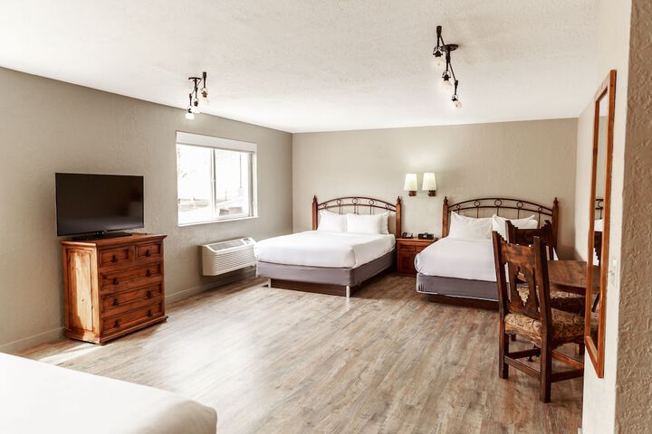 Room 20 of 53