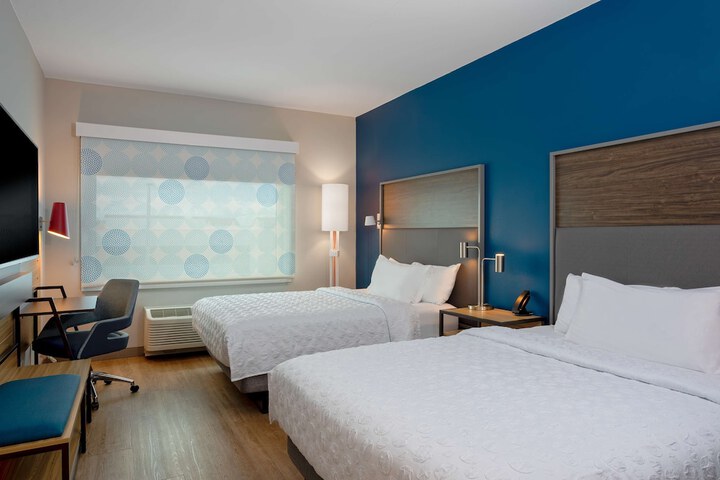 2 Queen Beds Hearing Accessible (6 of 11)