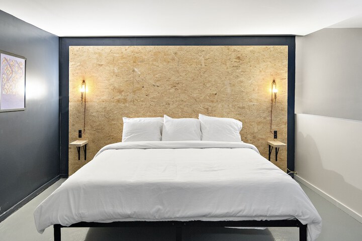 Executive Studio Suite (7 of 8)