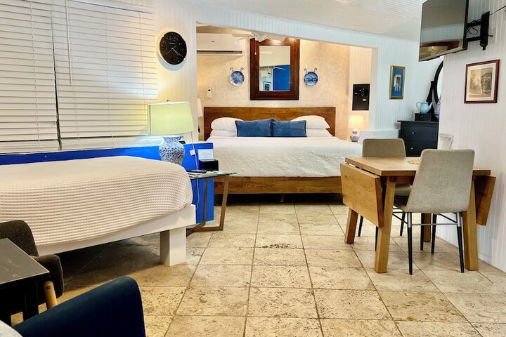 Room 27 of 309