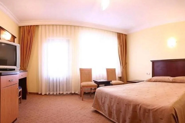 guest_rooms