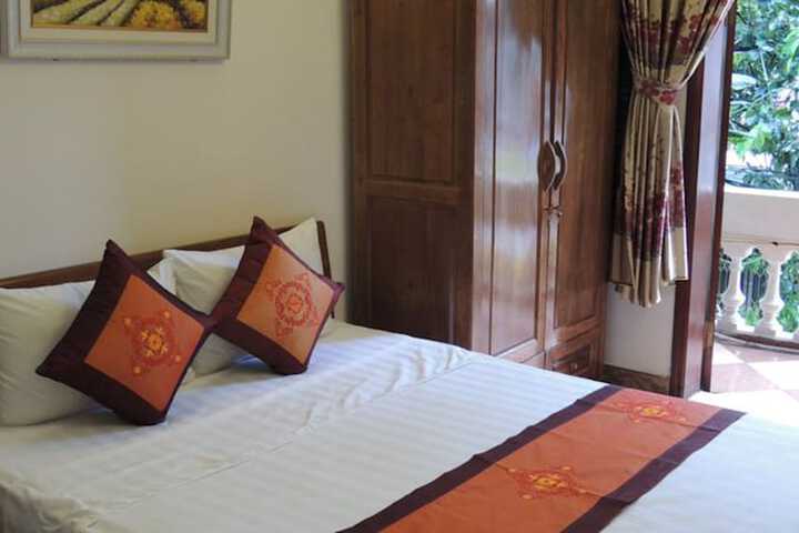 Room 12 of 31